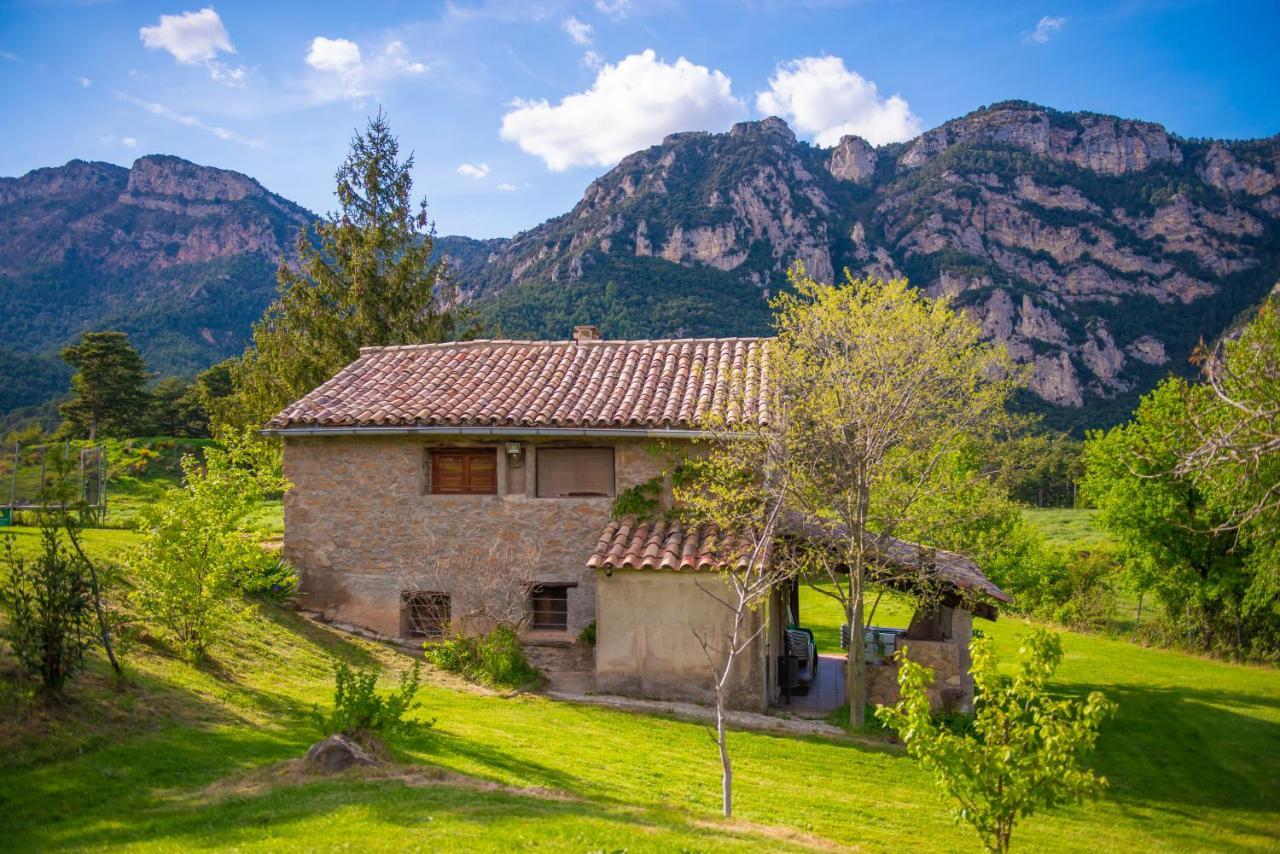 Complex Rural Can Caubet بيرغا المظهر الخارجي الصورة